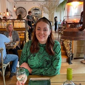 Meet your Posher, Beth